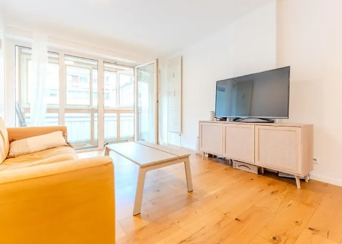 3 Personen In Zentrum-naehe * Krems